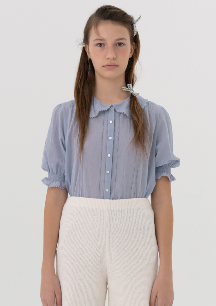 [REORDER]Via Loret embroidery collar blouse_sky blue