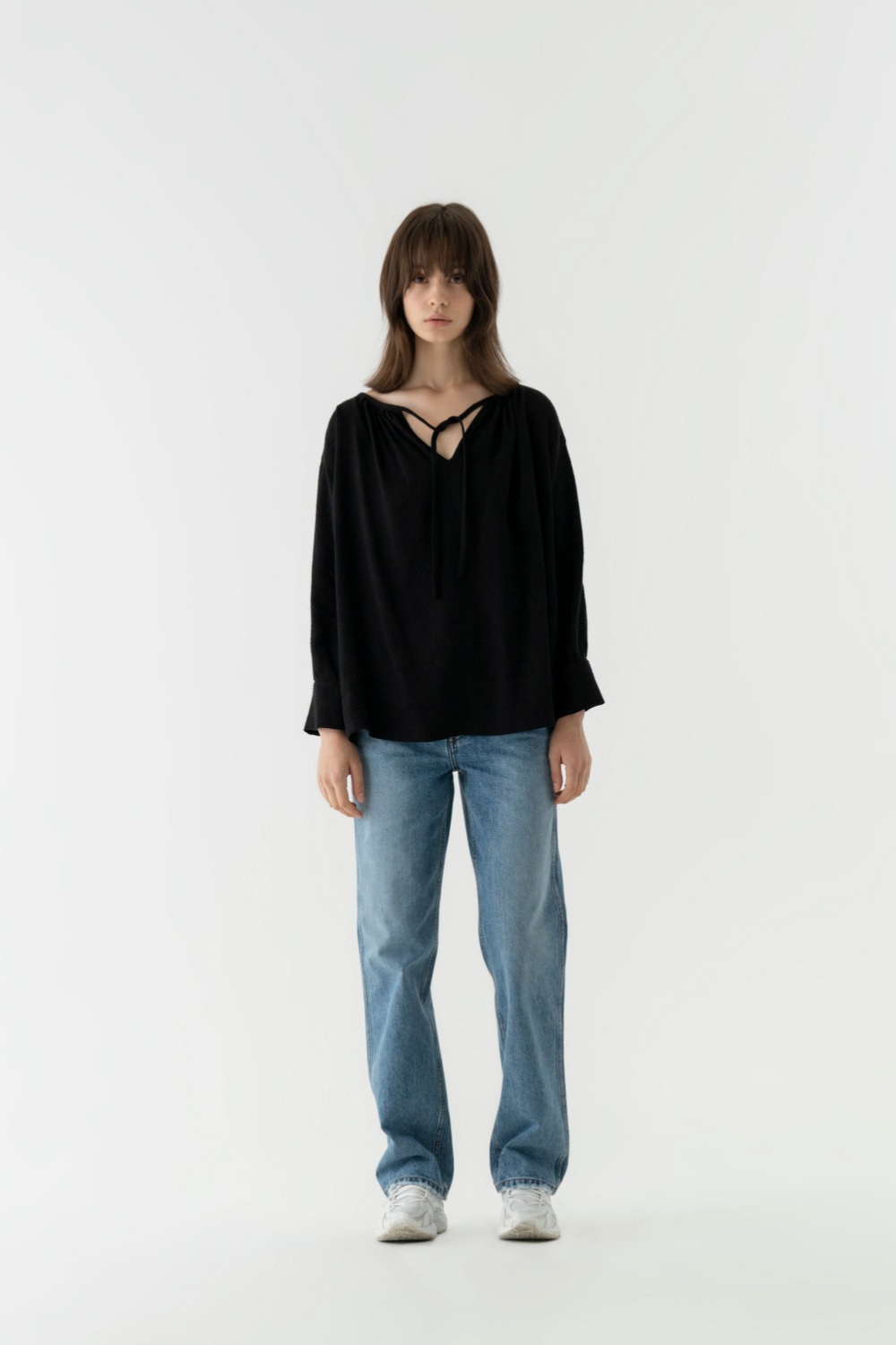 Via Sophia linen blouse (black)