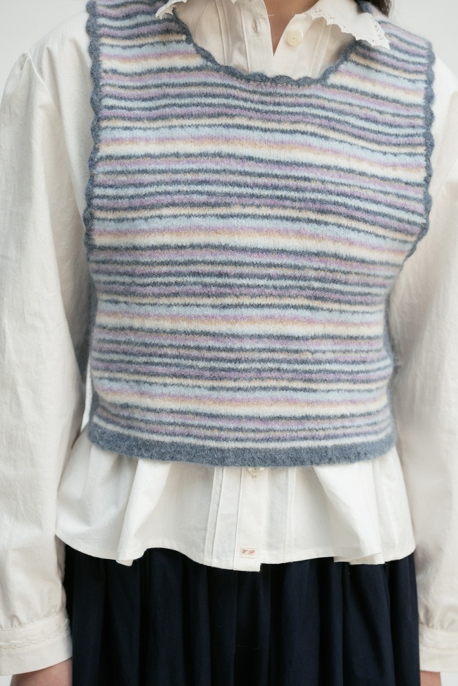 Via Bruna knit vest (light blue)